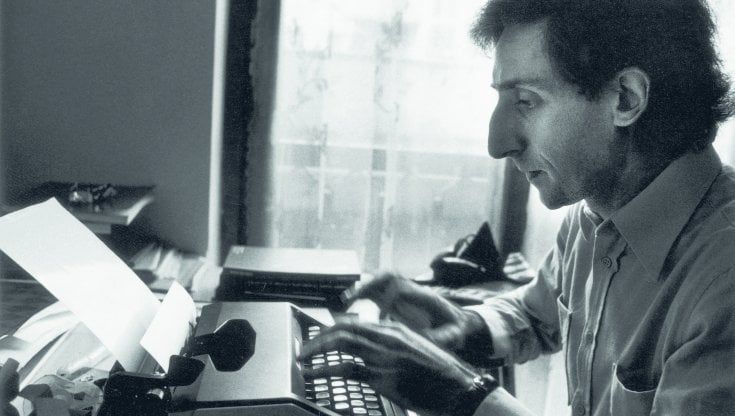 Battiato per sempre: 47 testimonianze ricordano il cantautore