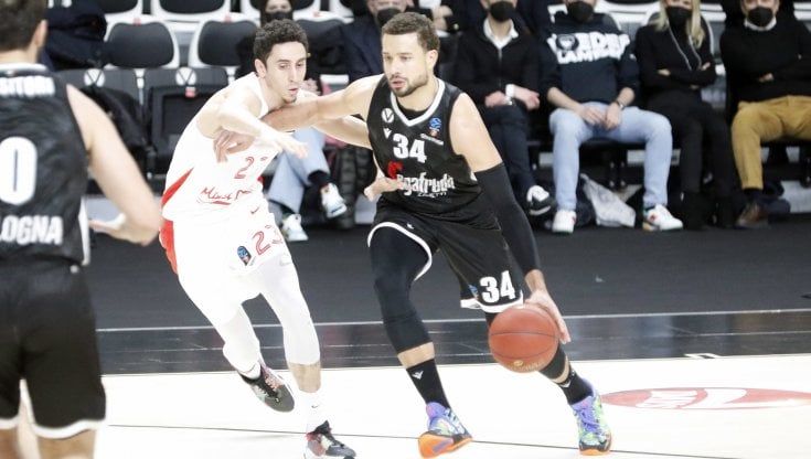 Volata Virtus, Weems decisivo 