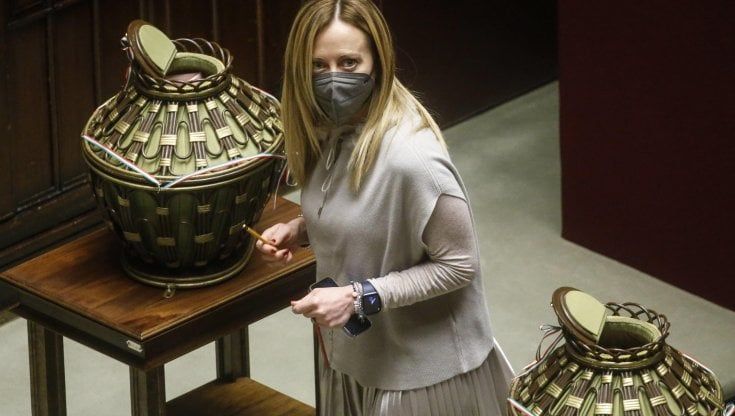 Meloni contro tutti. Il vizio della Destra di chiedere solo il voto