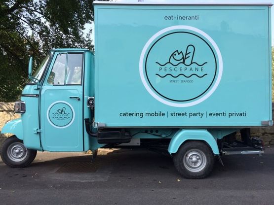 Pescepane, lo street food di pesce che viaggia su tre ruote