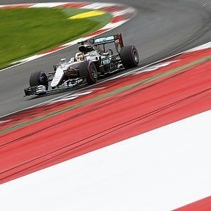 Formula 1, Gp Austria: Hamilton in pole, sorpresa Hulkenberg. Rosberg e Vettel 5 posti indietro