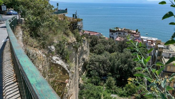 Napoli, 10 anni dall'incidente in via Petrarca. Il padre di Gianmaria: "Istituzioni assenti"
