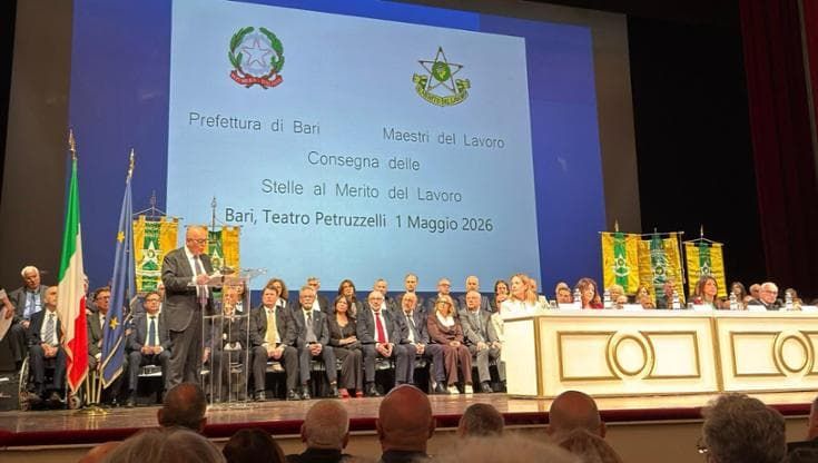 Lavoro, in Puglia consegnate 54 Stelle al merito: “Con il loro contributo le aziende sono cresciute”