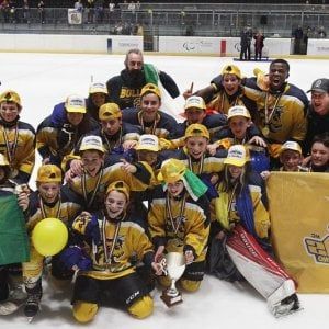 Torino conquista il primo tricolore nell'hockey su ghiaccio grazie a una squadra mista