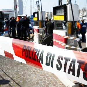 Cadavere nella valigia a Rimini, l'estrema magrezza il dettaglio che potrebbe portare al nome della donna