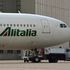Alitalia: salvataggio in bilico, oggi vertice al Mef e sindacati pronti allo sciopero