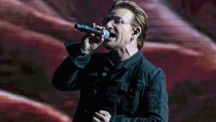 Le lacrime di Bono, nell'autobiografia il racconto della morte di sua madre