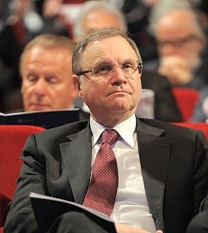Bankitalia: "Recessione finita, bene gli sgravi fiscali, ora riforme per la crescita e l'occupazione. E le imprese investano di pi&ugrave;"