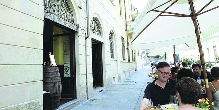 Ai Sorij torna all'antico, ma reinventa il  Tiramisù e anche l'insalata russa