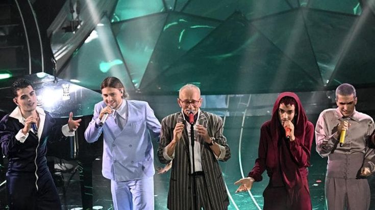Morto Pino D'Angiò, cantautore simbolo degli anni 80