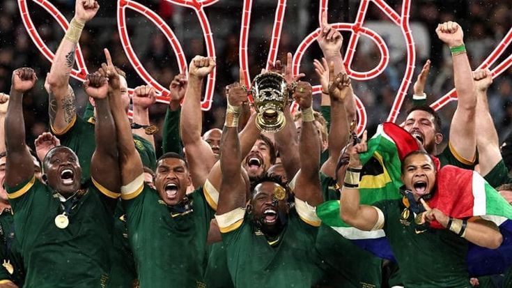 Rugby, minacciato di morte l’arbitro della finale del Mondiale. La moglie: “Atmosfera ignobile”