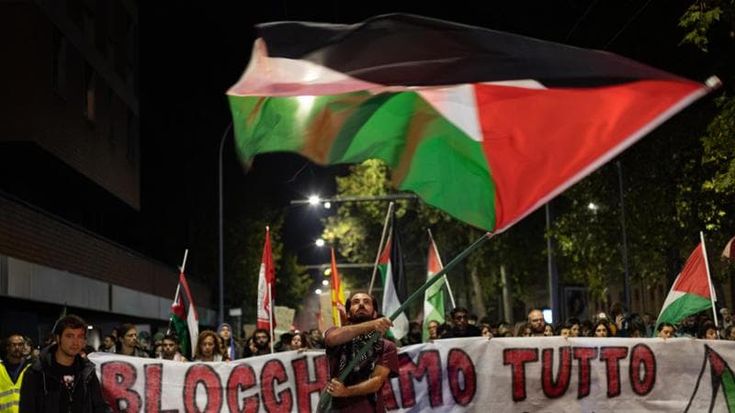 Eventi proPal per il 7 ottobre. Comunità ebraica: “Non si può celebrare una strage terroristica”