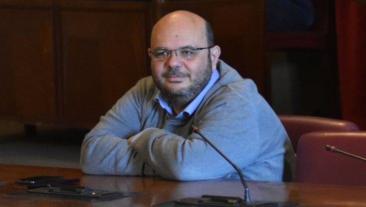 Palermo, si dimette l'assessore Mattina: è indagato