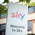 Sky compra Itv per 1,9 miliardi:nozze in tv contro lo streaming