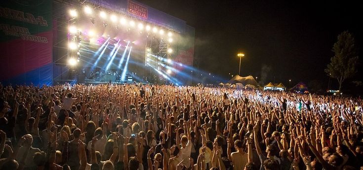 Home Festival entra nel vivo: l'edizione 2016 si inaugura con gli Editors
