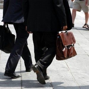 Medici, avvocati, commercialisti: uno su quattro guadagna meno di 19mila euro