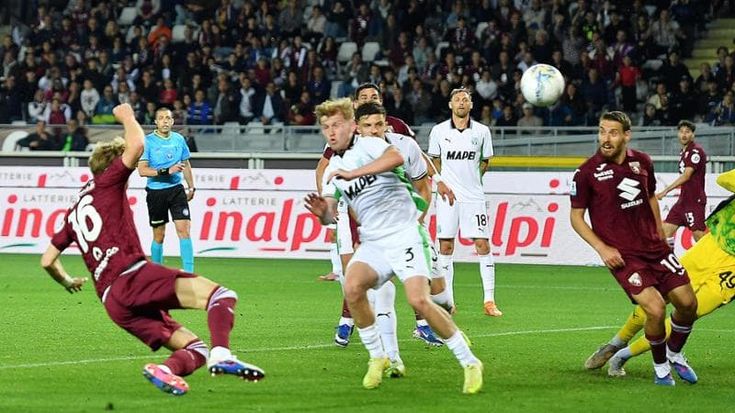 Il Torino rimonta il Sassuolo: 2-1 firmato Simeone e Pedersen