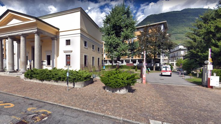 La donna insultata in ospedale: “Urlavo per mia figlia. Sono una mamma, non una scimmia”