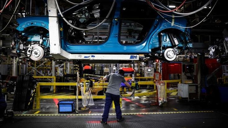 Nuova flessibilità Ue sull’auto: taglio delle emissioni all’87,5% e biocarburanti, cosa cambia