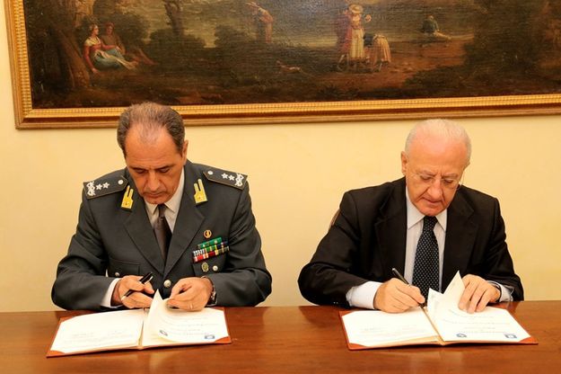 Campania, rinnovato il protocollo di intesa tra la Regione e il Comando regionale della Guardia di Finanza
