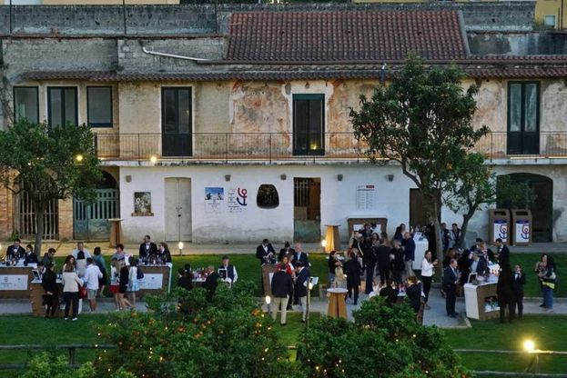 A Sorrento musica jappo-napoletana presso Villa Fiorentino
