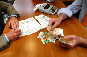 Piacenza, scoperto giro di usura<br />tassi al 17% mensile. Sette arresti
