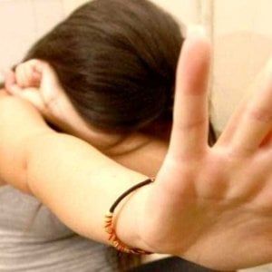 Potenza: molestava alunna minorenne, professore agli arresti domiciliari