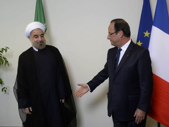 Francia, un anno senza strette di mano per Fran&ccedil;ois Hollande