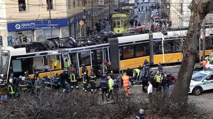Tram 9 deragliato, i medici della difesa: “L’autista è svenuto per un malore, nessuna negligenza”