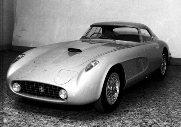 Livrea #12, ispirata alla Ferrari 375 MM Pinin Farina Berlinetta del 1954