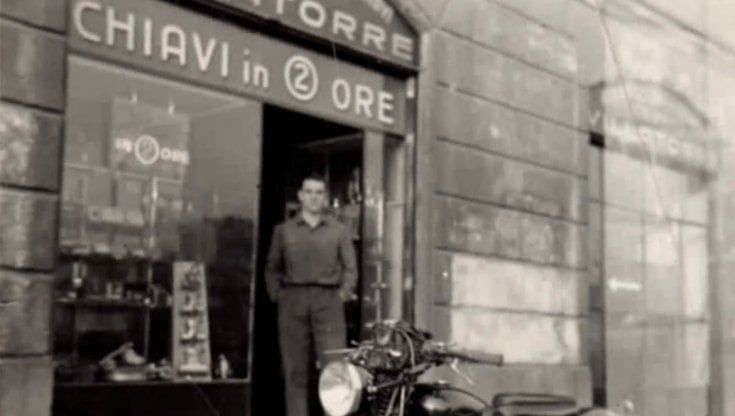 E' morto a 90 anni Sergio Villatore, lo storico proprietario della bottega di chiavi e serrature sulla Darsena