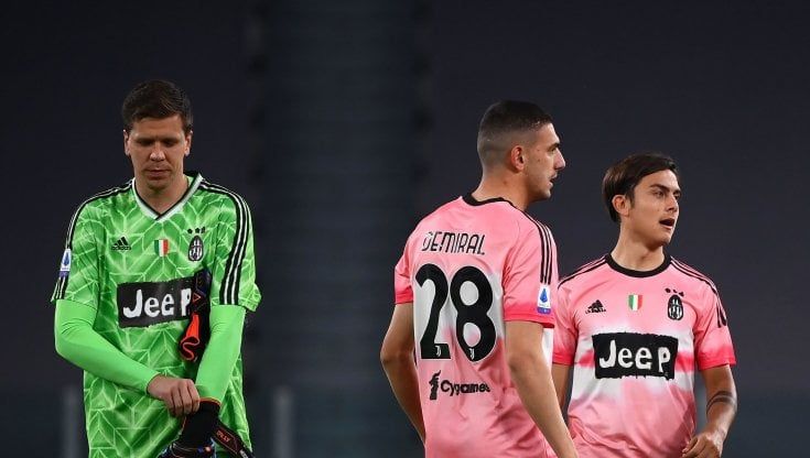 Dalla Juve al Napoli, il buco nero delle terze maglie e quei ricordi seviziati