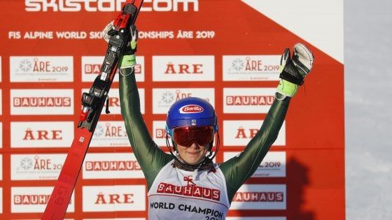 Sci, Mondiali Are: Mikaela Shiffrin da record, quarto titolo consecutivo in slalom