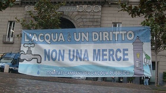 Acqua, protesta dei comitati: "La Regione favorisce le lobby"