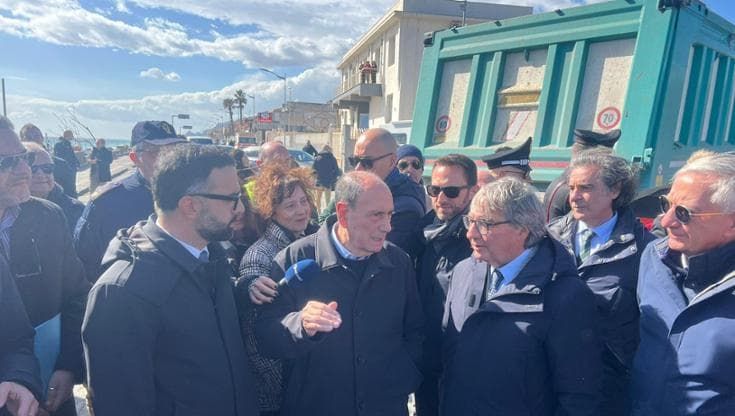 Schifani visita la riviera ionica: “Via ai lavori dopo i danni del maltempo”