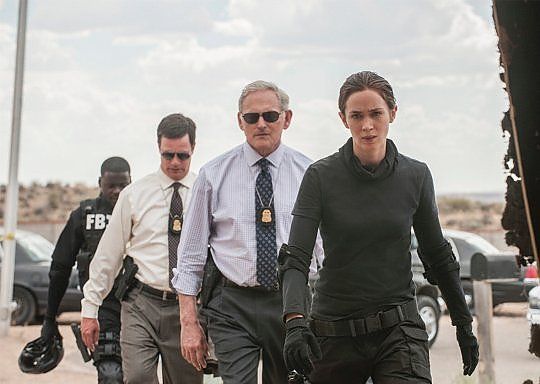 "Sicario", Brolin e Del Toro in un action che inchioda