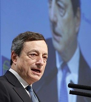 La Consulta tedesca abdica per la prima volta<br />Evitato lo sfaldamento di Eurolandia