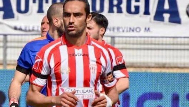Dal calcio alle urne, a Barletta il capitano Pollidori si candida con Cannito: "In politica ma solo dopo aver festeggiato la coppa"