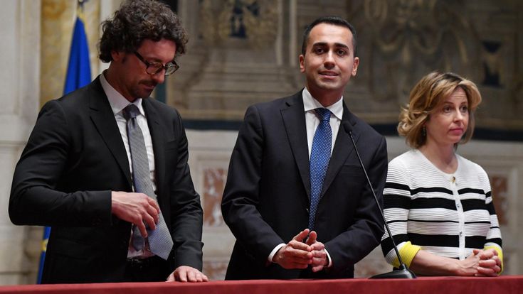 Ministri, Berlusconi a Salvini: “No a Di Maio allo Sviluppo”