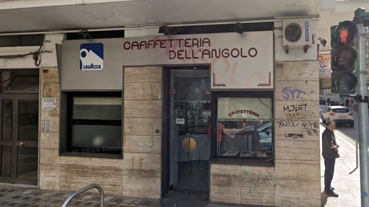 Bari, addio a Michele De Feudis: muore a 58 anni il titolare della Caffetteria dell'Angolo