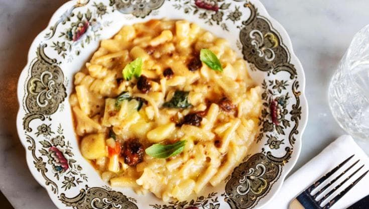 Prezzi popolari nel bistrot che porta a Milano i sapori del Sud