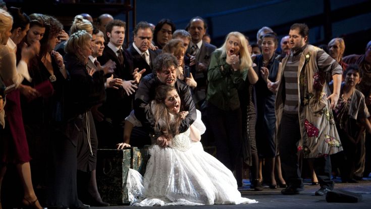 Opera e balletto: la Scala riapre in tv