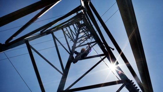 La distribuzione di energia, dalla centrale al contatore