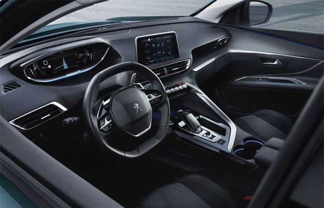 Peugeot 5008, definita la gamma Italia