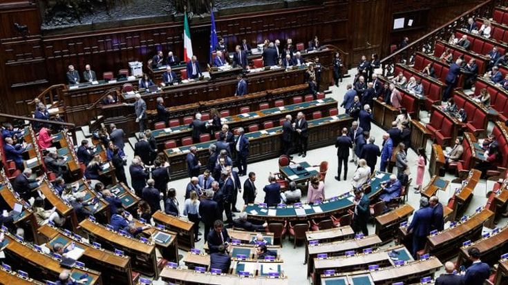 Melonellum, prime due fiducie. Via libera a preferenze e firme. L’opposizione: incostituzionale