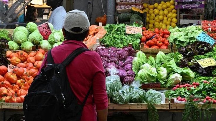 La famiglia: “Pensavamo di stare bene, ma con questi rincari siamo costretti a fare rinunce”