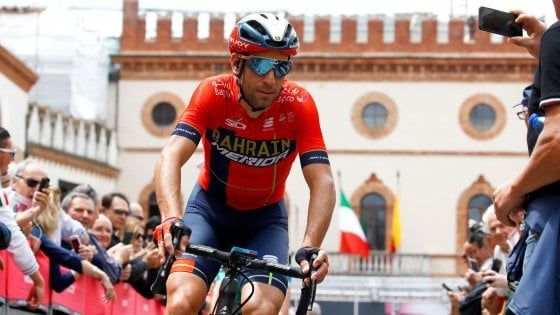 Ciclismo, Coronavirus: rinviate Milano-Sanremo e Tirreno-Adriatico