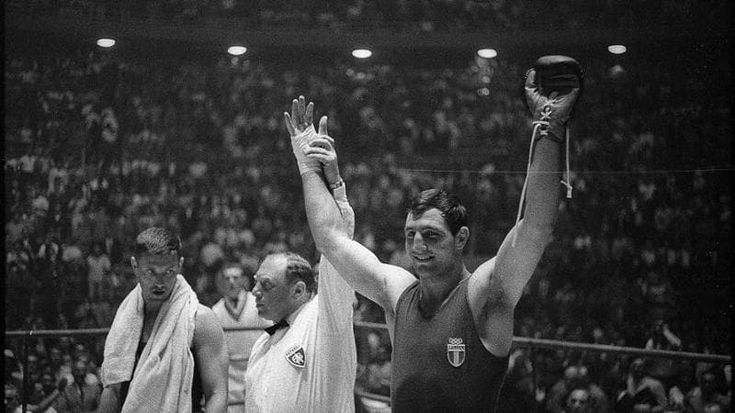 Franco De Piccoli, è morto il Gigante buono della boxe italiana