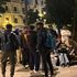 Trieste, pasti ai migranti vietati nel weekend.“Disturbano l’aperitivo”