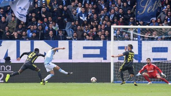 Spal-Juventus 2-1, Floccari rimanda la festa scudetto dei bianconeri